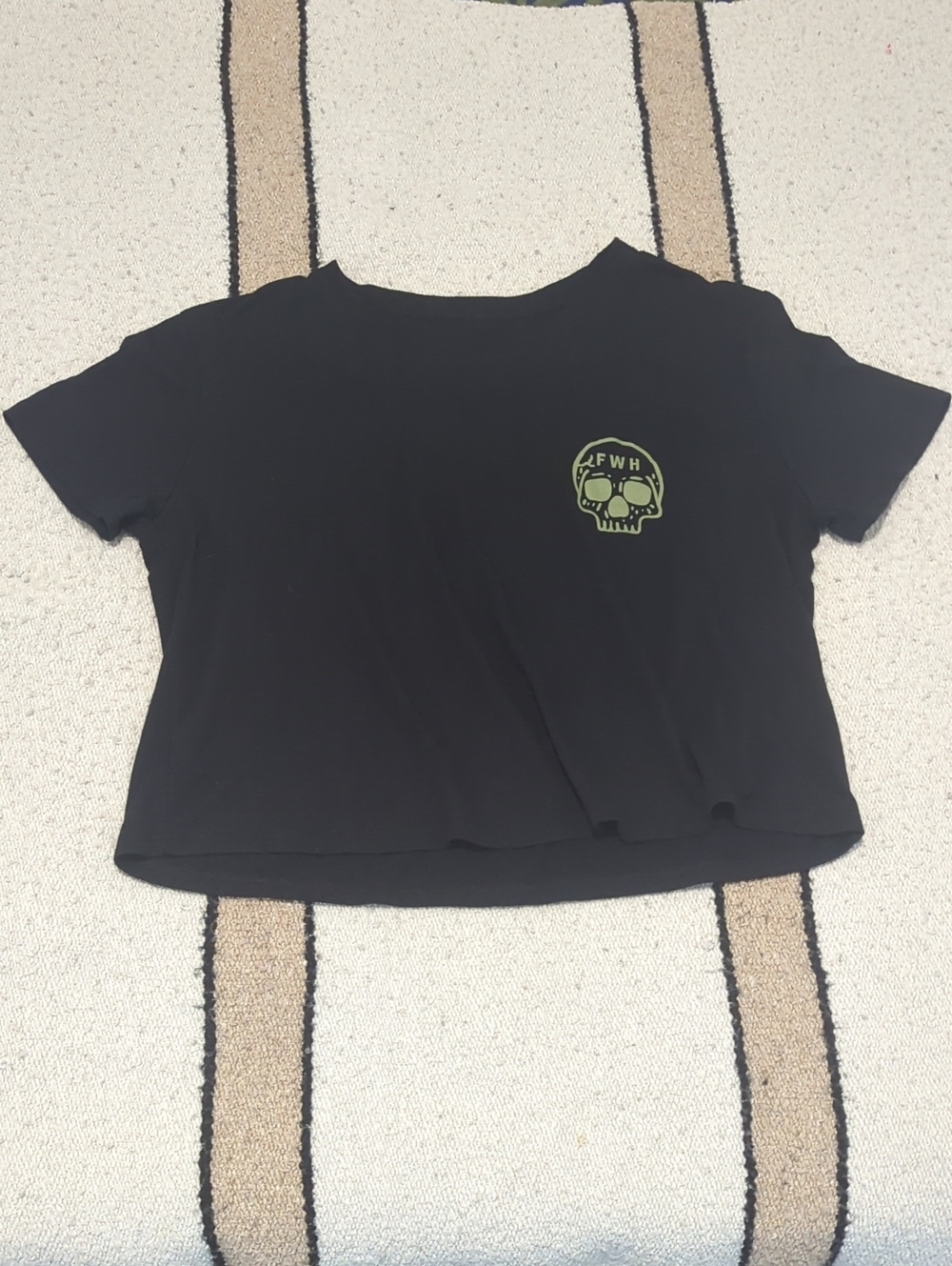 Few Will Hunt 🐺 Crop Top Lot Of 2 👯♂️ - Picture 3 of 9